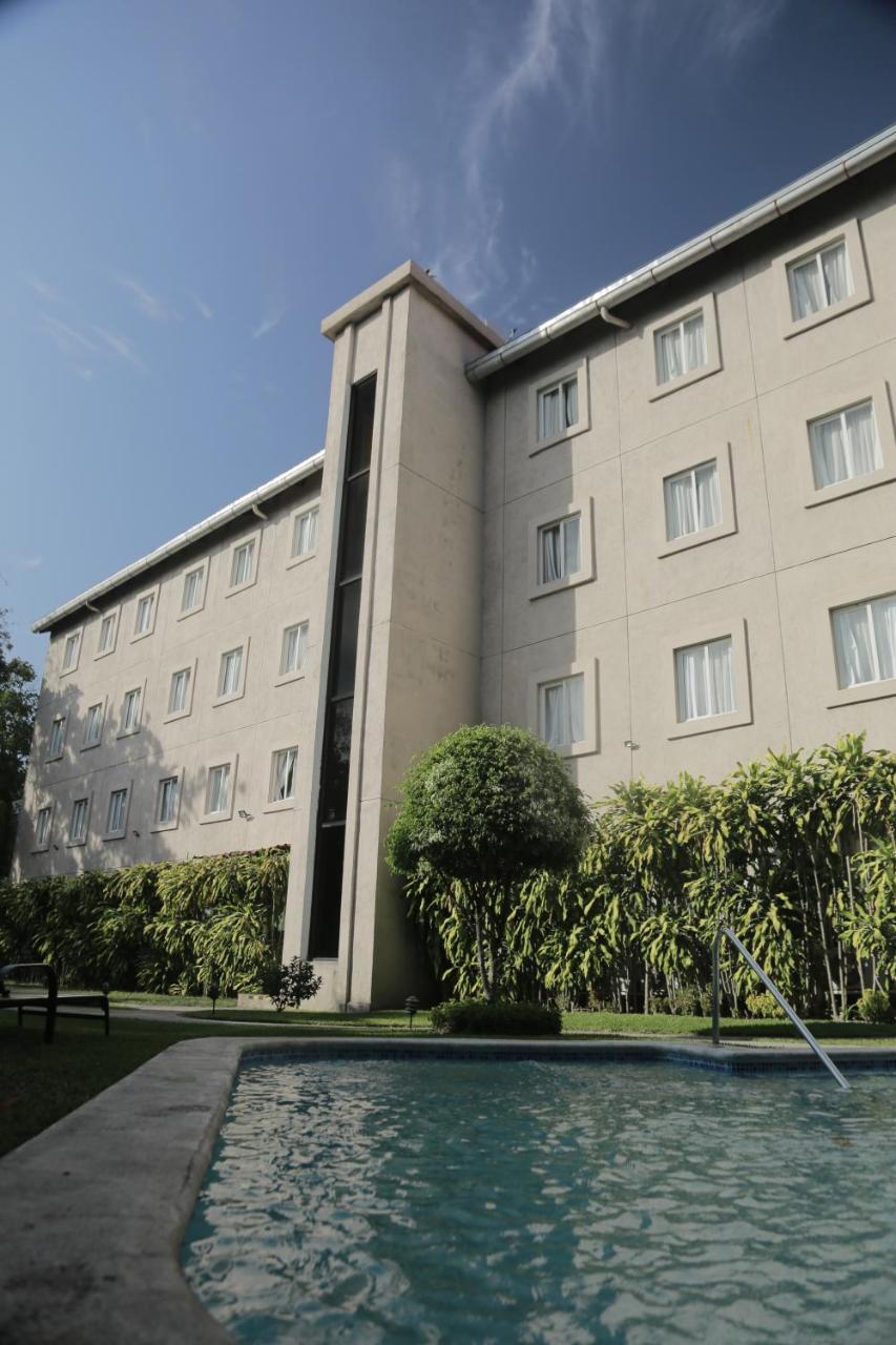 Hotel Gardenia Inn San Salvador Exterior foto